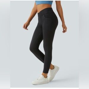 HALARA High Waisted Crossover Pockets Denim Work Leggings Black Medium NWT